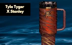 Stanley 40oz Quencher H2.0 x Tyla "Tyger" Limited Edition