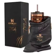 Stanley 40oz Quencher H2.0 x Tyla "Tyger" Limited Edition